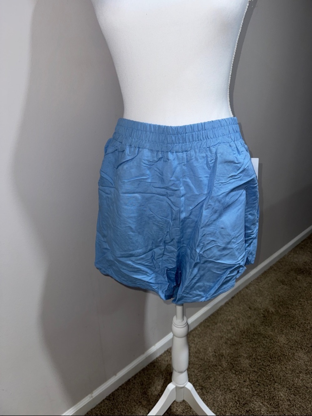 Light Blue Women's Elastic Linen Shorts
